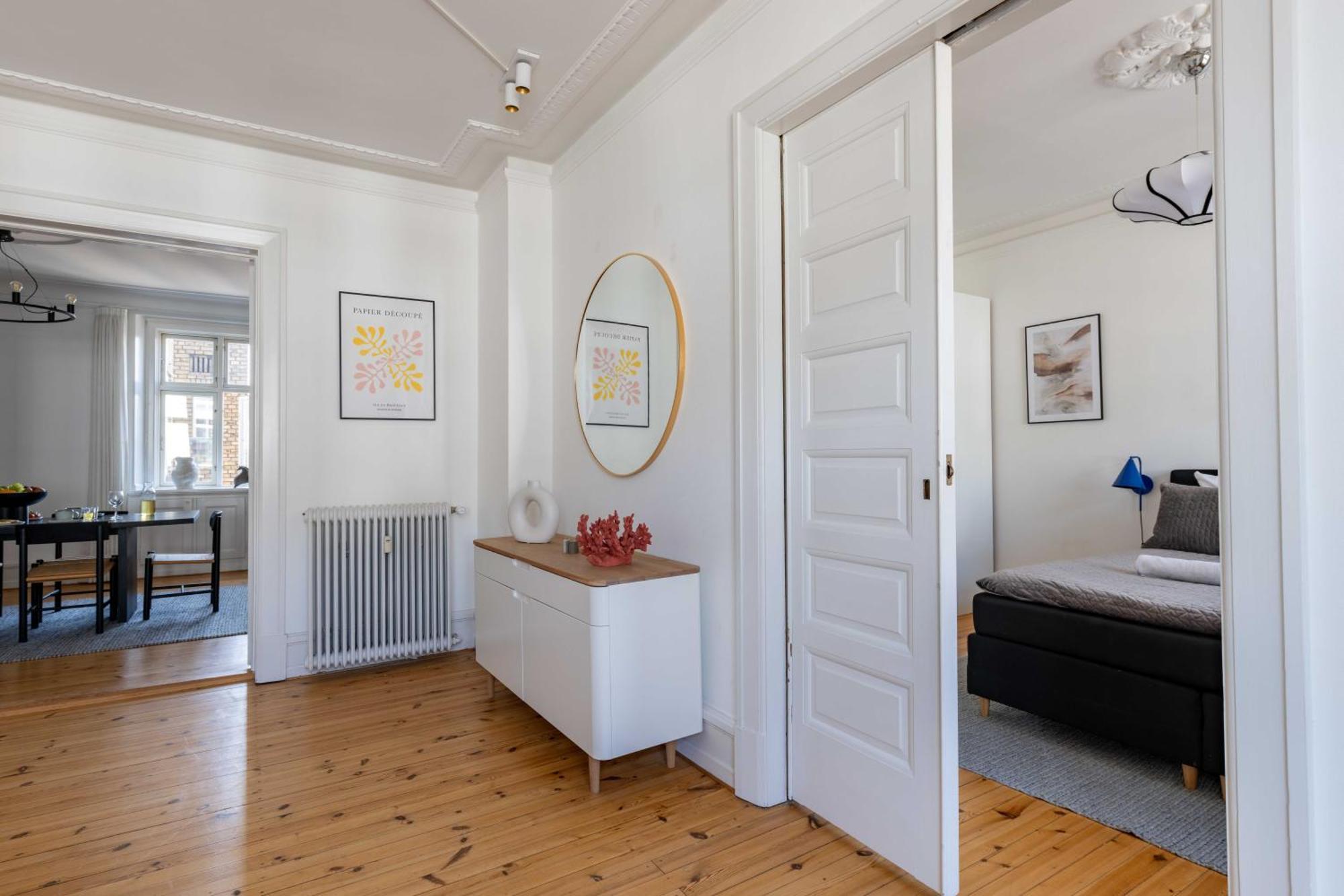 Spacious 3 Bedroom Apartment In Peaceful Area Копенхаген Екстериор снимка