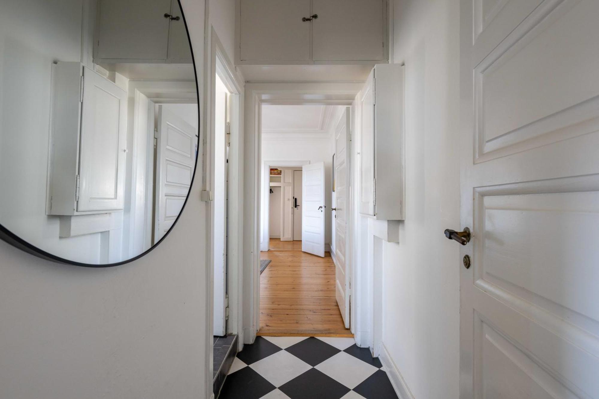 Spacious 3 Bedroom Apartment In Peaceful Area Копенхаген Екстериор снимка